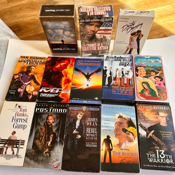 Panasonic VCR player &VHS tapes movies bundles - Picture 16 of 16